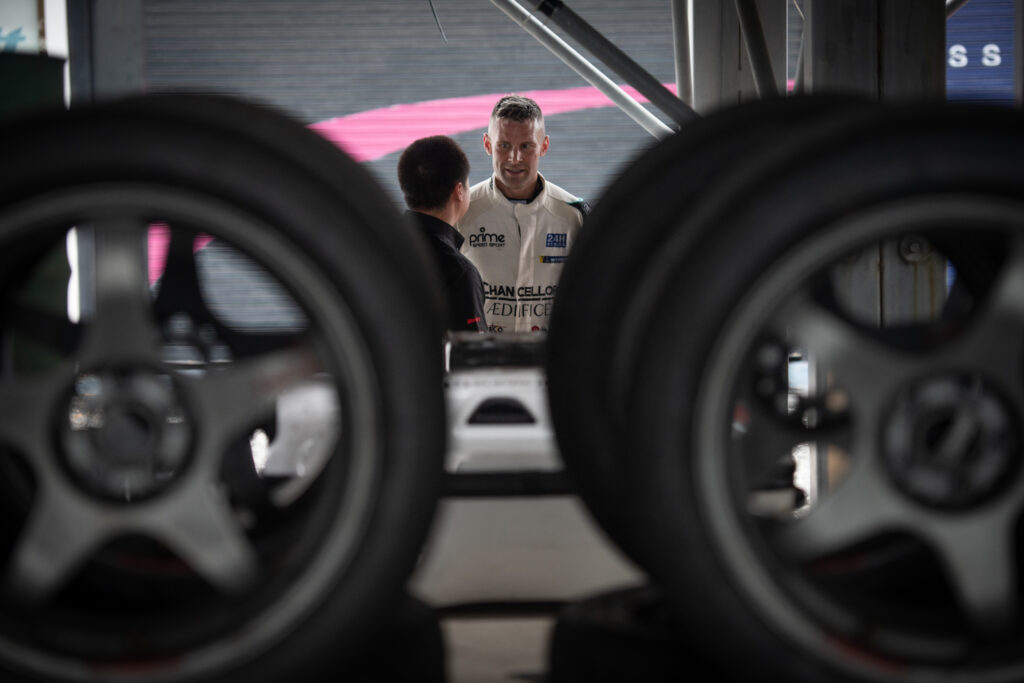 Jono Lester in the cockpit with his race engineer