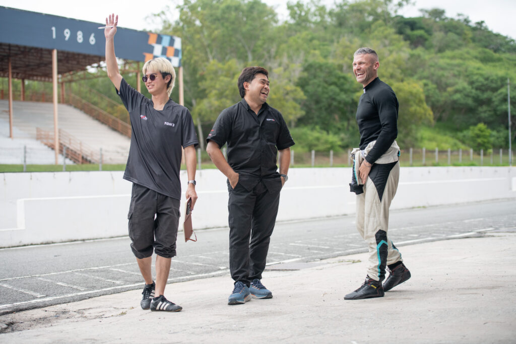 Jono Lester trackside with the coaching team