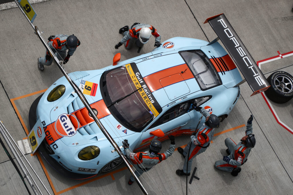 Jono Lester Career History - SUPER GT Japan, Gulf Racing
